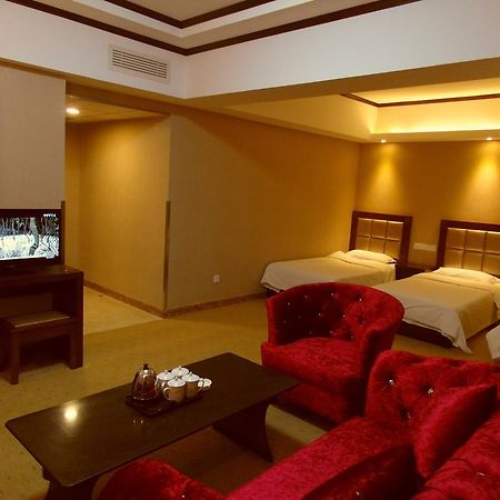 Tianjin Jinma Hotel Экстерьер фото