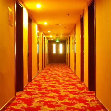 Tianjin Jinma Hotel Номер фото